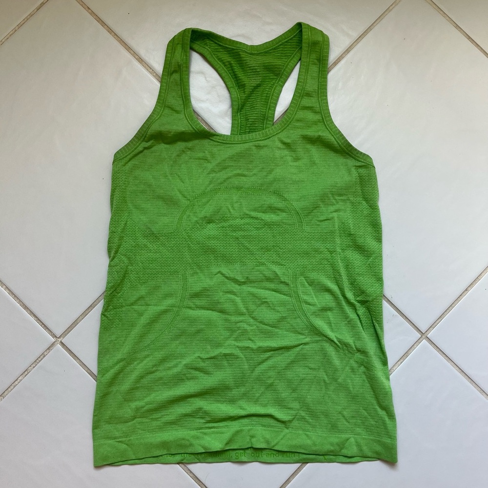 Green lululemon tank top